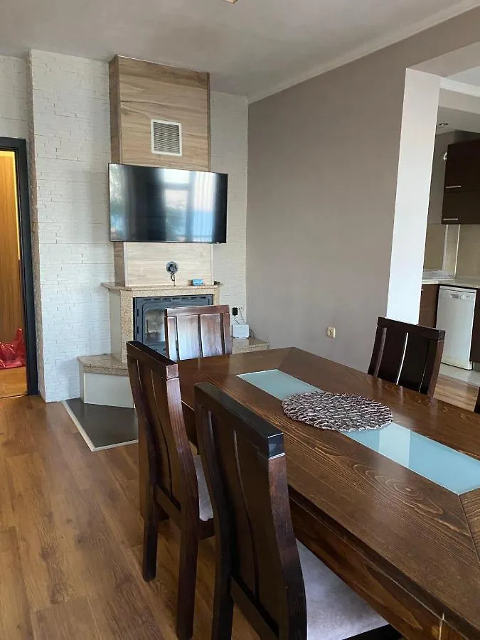 Apartment Noviyat Grad Ahyolu